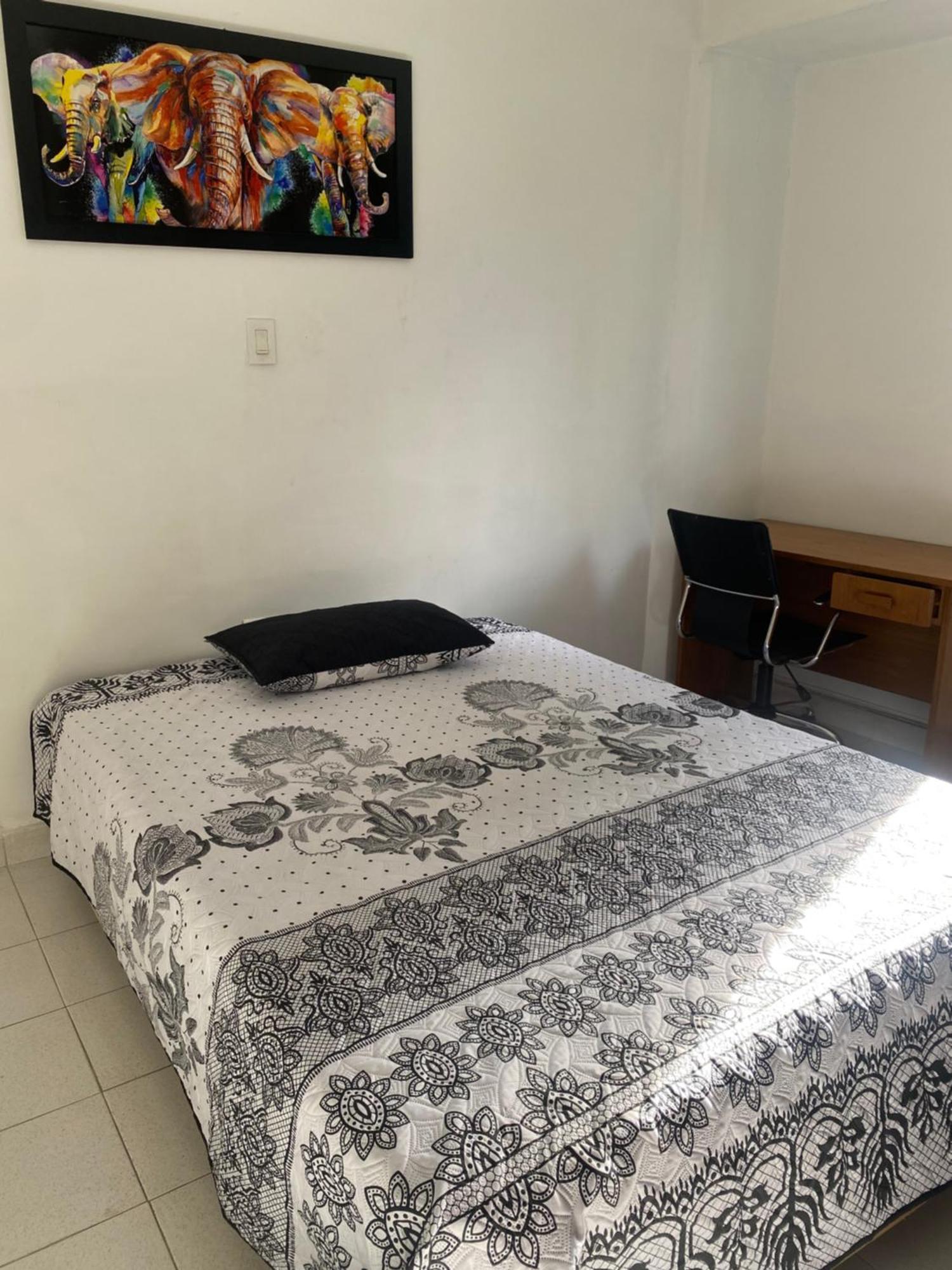 Hostel Kumho Home Medellin Exterior photo
